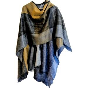 Soft Chenille Poncho Shawl Womens Large New
